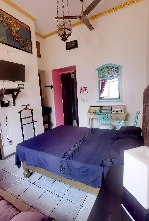 Gasthof Hotel The Roof Backpackers Guadalajara