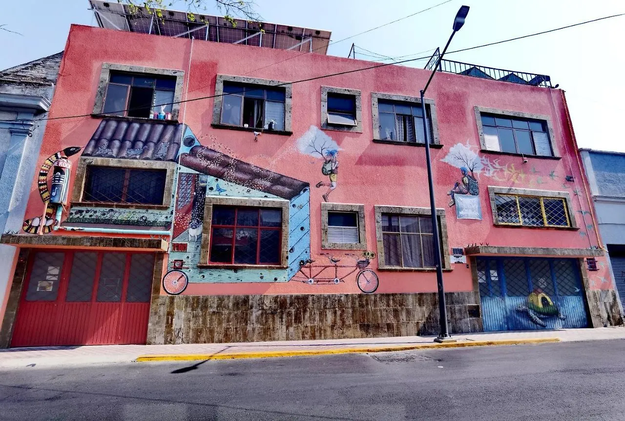 Guest house The Roof Backpackers Hotel Guadalajara