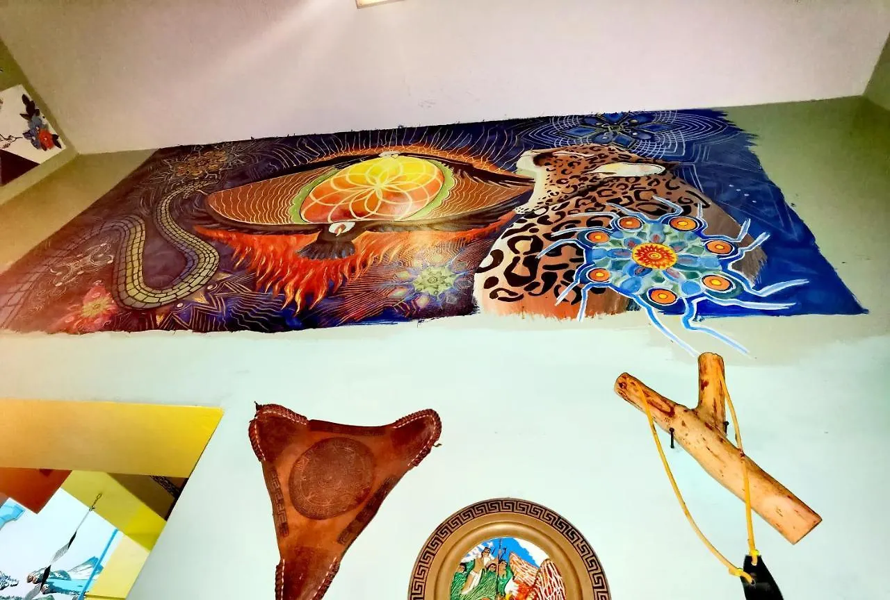 The Roof Backpackers Hotel Guadalajara Guest house